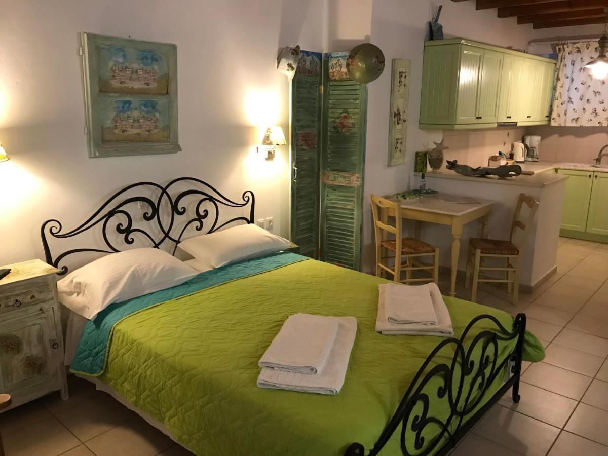 Ergina Summer Resort Antiparos Екстер'єр фото